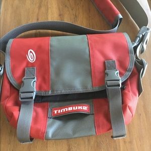 Timbuk2 shoulder bag